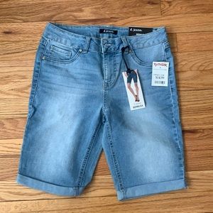 D. Jeans Bermuda Shorts